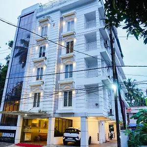 3* Hotel Sreepathi Mayoogha